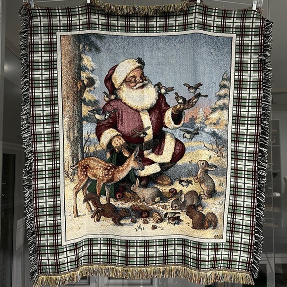 Vintage Christmas Santa Holiday Tapestry Blanket - Picture 1 of 4